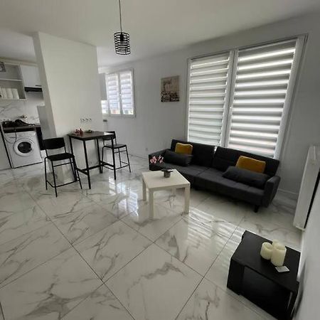 Appartement 2 Pieces, Salon Et Chambre, 44M2 Refait A Neuf كليشي المظهر الخارجي الصورة