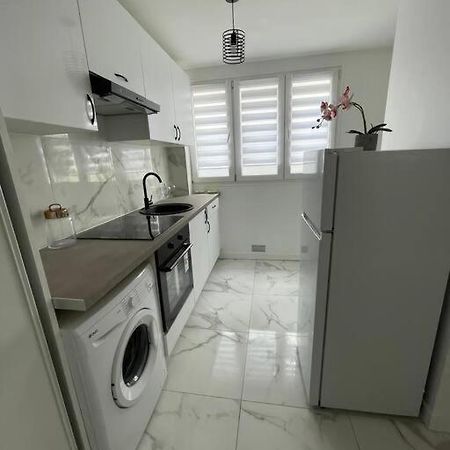 Appartement 2 Pieces, Salon Et Chambre, 44M2 Refait A Neuf كليشي المظهر الخارجي الصورة